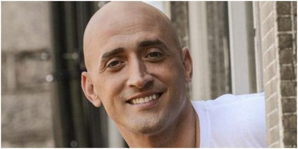 Sensitiva diz que Paulo Gustavo está "indignado" com a morte, tem contato com espírito e envolve Thales