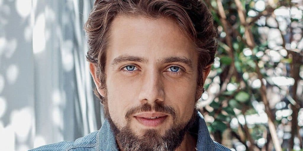 Rafael Cardoso descobre grave doença no coração aos 35 anos, dá triste notícia e preocupa: "condição congênita"