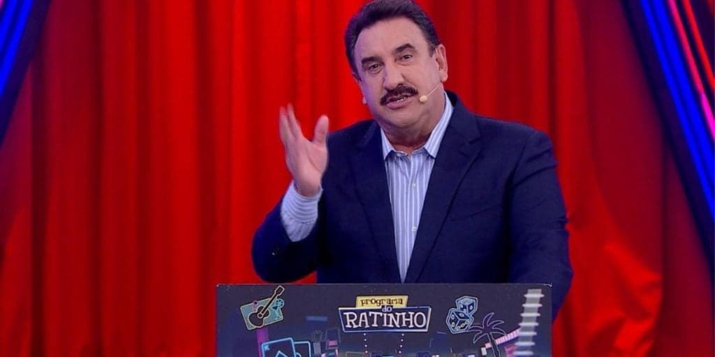 Ratinho, no SBT, surra Adriane Galisteu, que fica em terceiro lugar com o Power Couple na Record