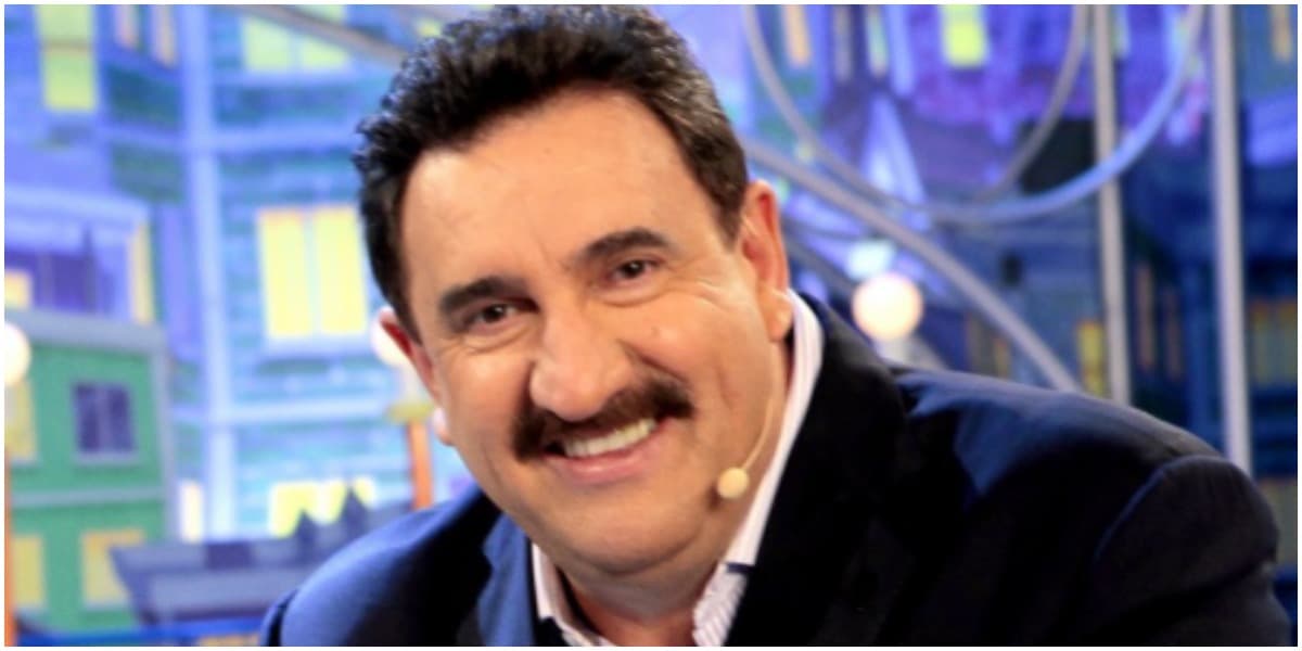 Sucesso de Ratinho no SBT faz fãs acreditarem que ele consiga concorrer com o Jornal Nacional (Foto: Reprodução) Sucesso de Ratinho no SBT faz fãs acreditarem que ele consiga concorrer com o Jornal Nacional (Foto: Reprodução)