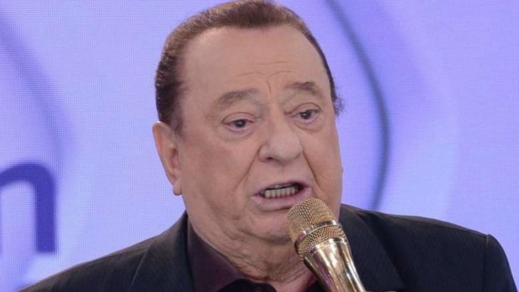 Raul Gil, proibido de pisar no SBT há 1 ano, recebe pior notícia do mundo e emissora confirma: “Adeus”
