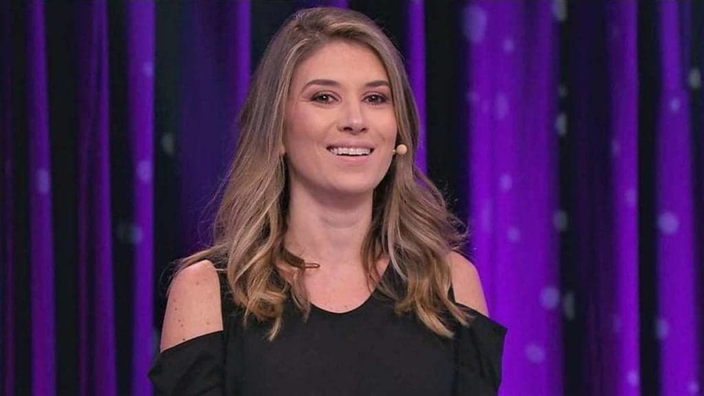 "A culpa foi sua", Rebeca Abravanel tem separação cruel e aos 40 perde o chão com notícia: "Não conseguiu"