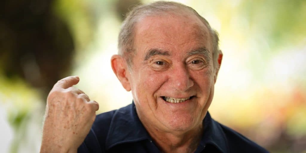 Fora da Globo, Renato Aragão se une com Silvio Santos, dá cartada contra os Marinho e tem desfecho oficial no SBT