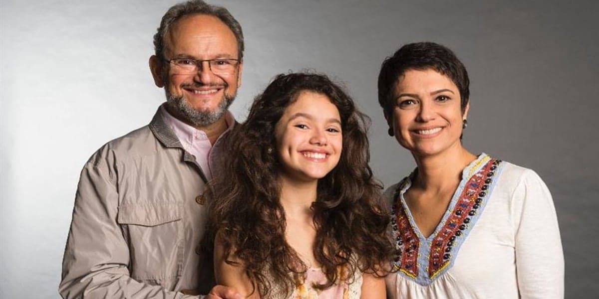 Sandra Annenberg expõe textão sobre homossexualidade, lida com adeus de filha e vai aos prantos: "Não é escolha"