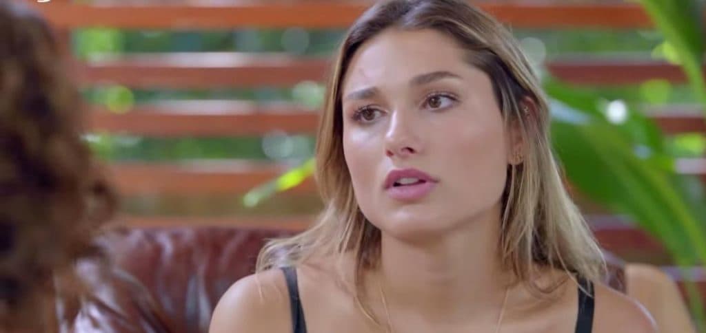 Sasha faz vídeo e vomita toda verdade, após expulsar e proibir avó em casamento: “Nós decidimos”