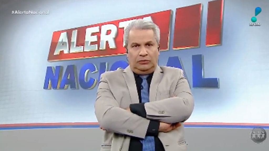 Sikêra Jr é acusado de homofobia por suplente de deputado