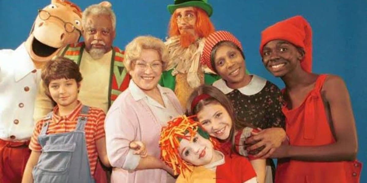 Elenco da versão mais recente de "Sítio do Pica-Pau Amarelo" (Foto: Divulgação/TV Globo) Elenco da versão mais recente de "Sítio do Pica-Pau Amarelo" (Foto: Divulgação/TV Globo)
