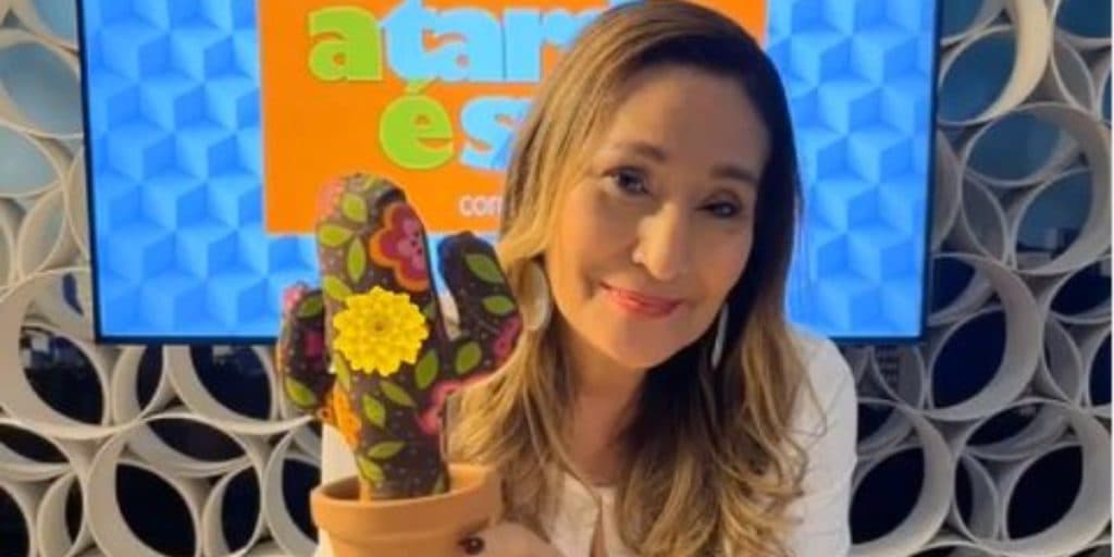 "Baixaria e crueldade": Sonia Abrão fica escandalizada com traição e vomita toda a verdade ao vivo