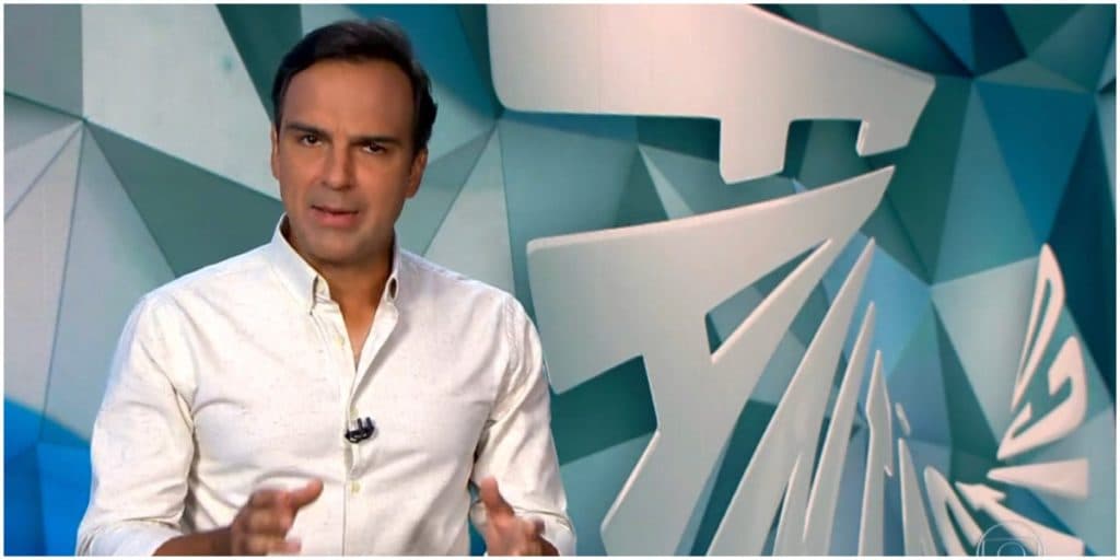 Tadeu Schmidt invade a programação da Globo às pressas e para o Brasil com notícia brutal: "Criminoso"