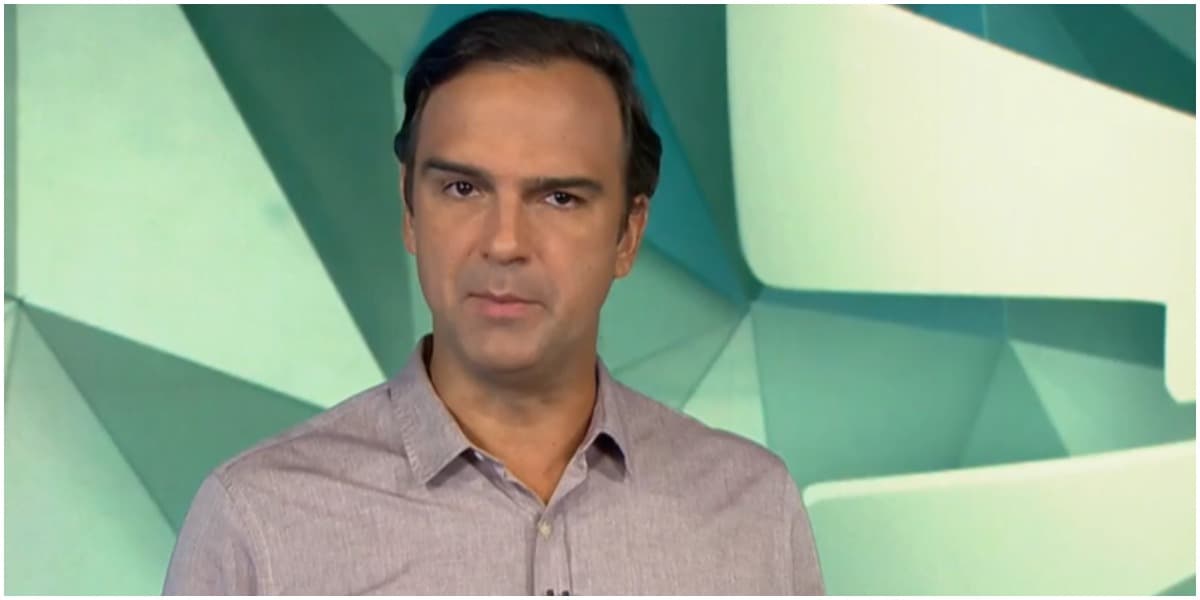 O jornalista Tadeu Schmidt apresenta o Fantástico na Globo - Foto: Reprodução O jornalista Tadeu Schmidt apresenta o Fantástico na Globo - Foto: Reprodução