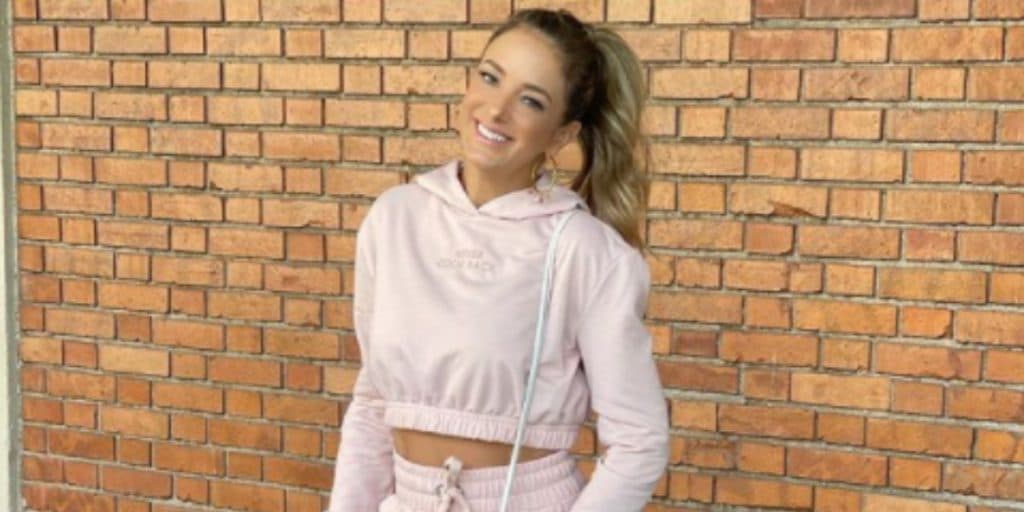 Ticiane Pinheiro, após expor separação de marido, revela reunião na Record: "Vou contar para vocês"