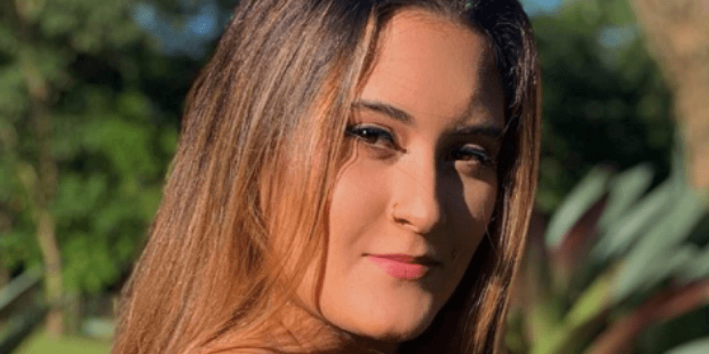 Filha de William Bonner, Bia Bonemer, fala sobre se assumir quem é: "Ainda fico com vergonha"