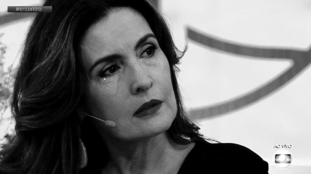 Fátima Bernardes paralisa programa e desaba ao anunciar morte cerebral de atriz da Globo: "Dor imensa"