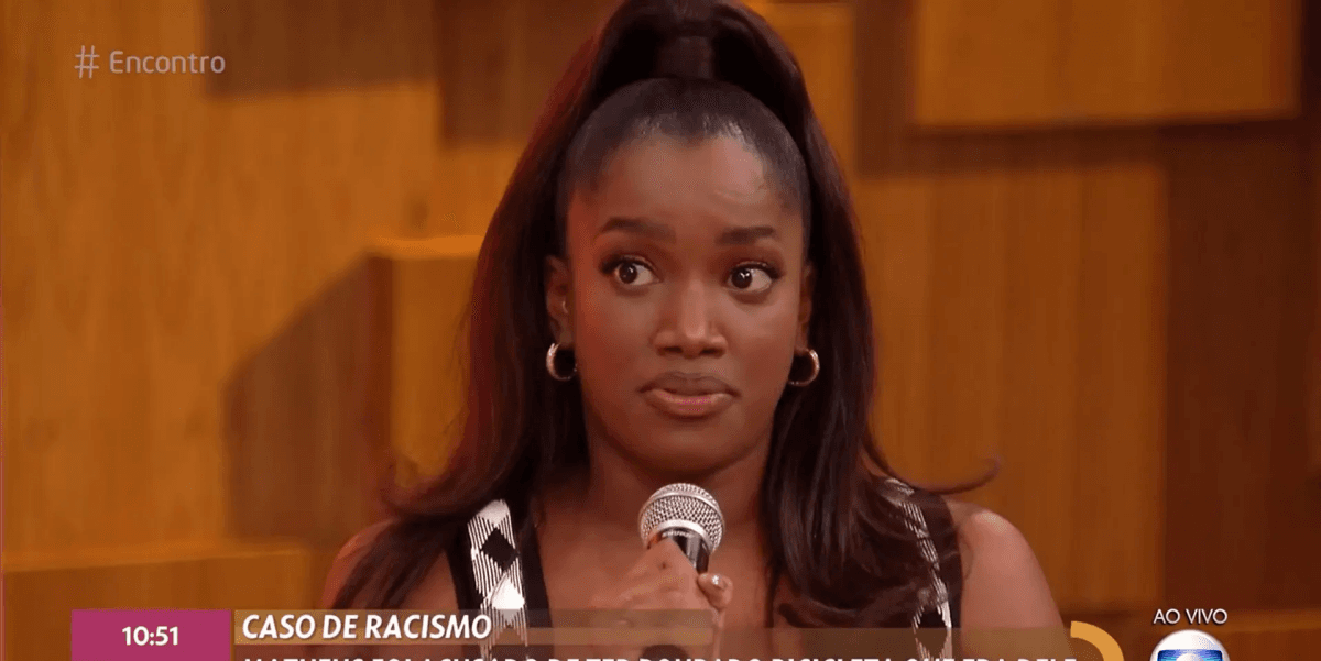 Iza não conseguiu se segurar durante desabafo (Foto: Reprodução)