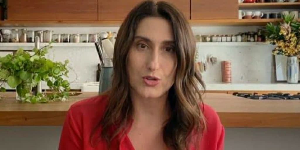 Paola Carosella é confrontada na web, expõe polêmica ao público e mostra prova: "Mentiroso"