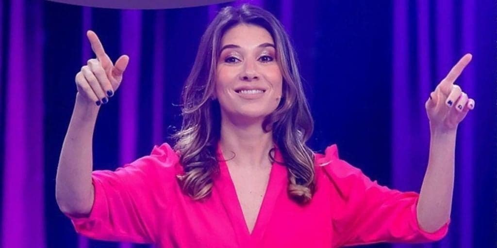 Rebeca Abravanel, a apresentadora que com pouco tempo se mostrou grandiosa e ganhou o amor de todos na TV