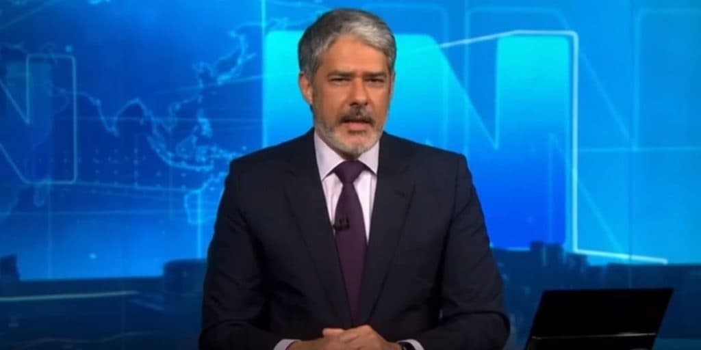 William Bonner quebra protocolo no JN, escancara ataque na Globo e expõe revolta: "Não aceita"
