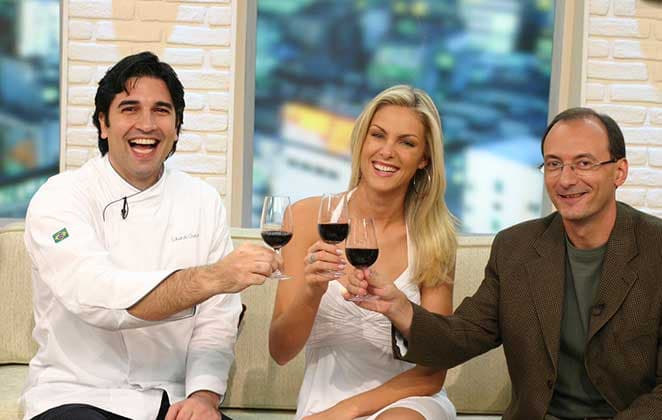 "Ficou feio", Edu Guedes expõe situação com Ana Hickmann ao vivo na Band e confirma: "Não deu certo"