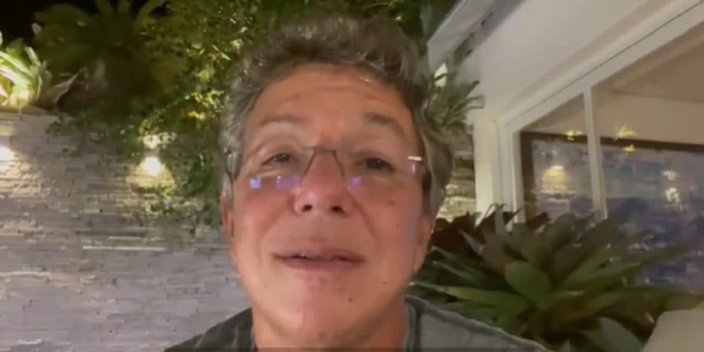Boninho tem casa invadida com ele e filha dentro e filmagem mostra situação com mãos ao alto: "Inesperado"