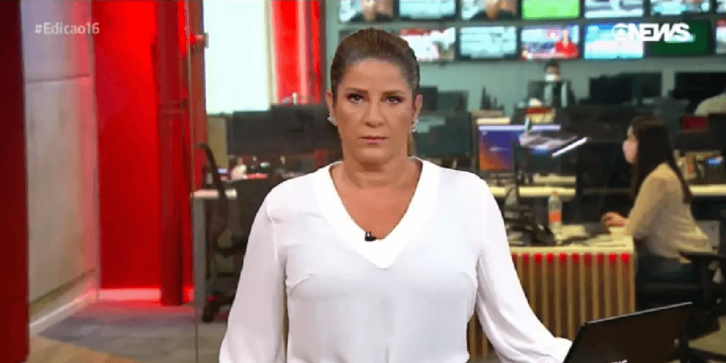 Humorista ataca Christiane Pelajo (Foto: Reprodução/Globo)