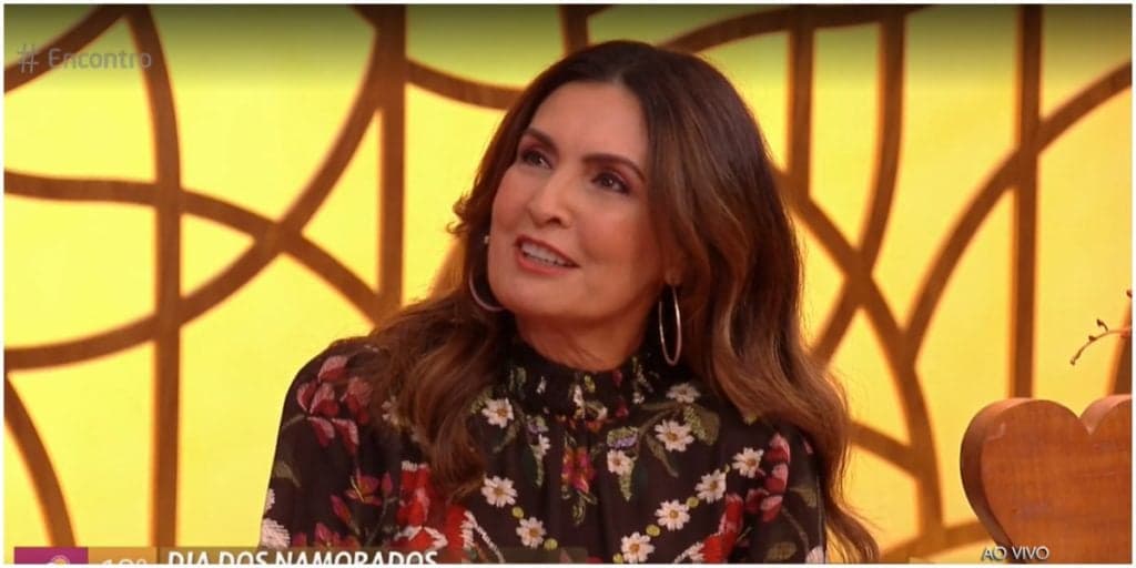 Fátima Bernardes tem vídeo pedalando só de calcinha divulgado e público fica pasmo: "Que flagra"