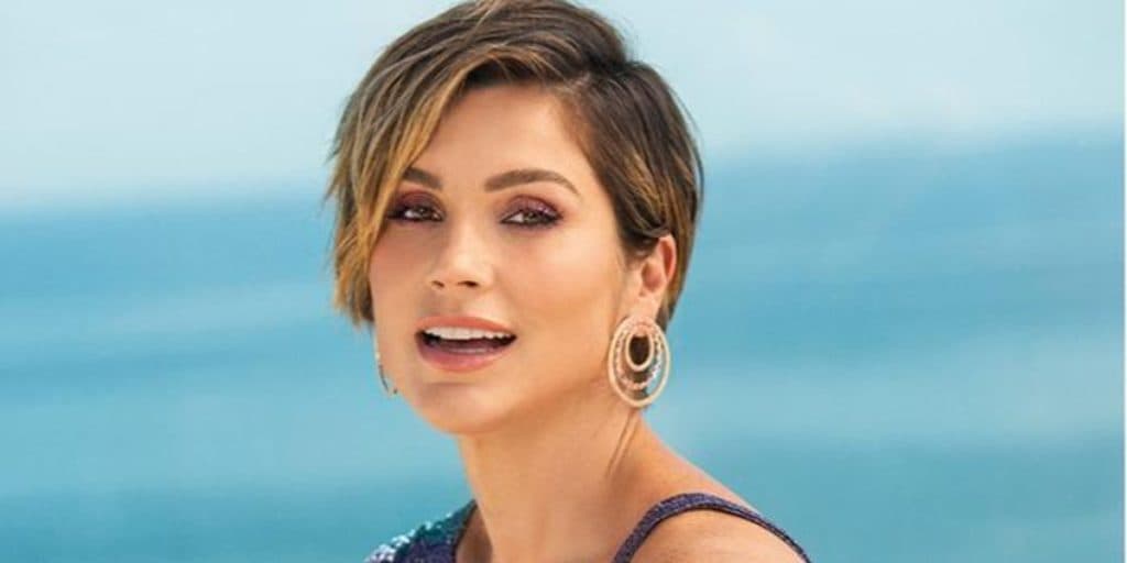 Flávia Alessandra, após diagnóstico, vence batalha aos 47 anos e celebra: "Emoção"