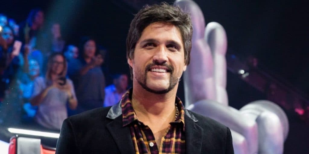 "Insignificante e esquecido", Leo Chaves explode em verdades após pancadaria, fim com Victor e dias sem banho