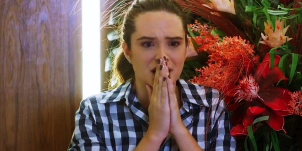 Salve-se Quem Puder: Helena faz Luna cair no choro ao dar presente surreal a filha morta
