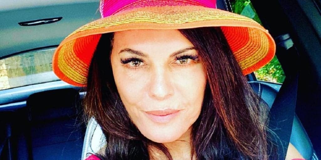 Márcia Goldschmidt expõe vídeo de surra em avião e bate-boca com funcionária: "Quebrou 2 dentes"
