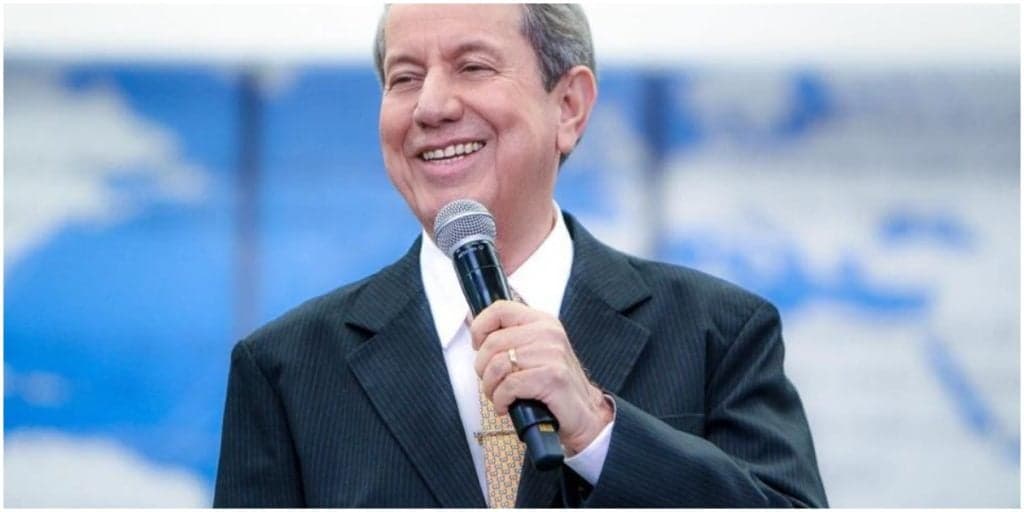 R. R. Soares é intubado às pressas após piora em seu estado de saúde e família esconde notícias