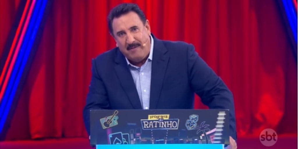 Ratinho é preso em seu programa no SBT e tudo é transmitido ao público: "Vá pra cadeia"