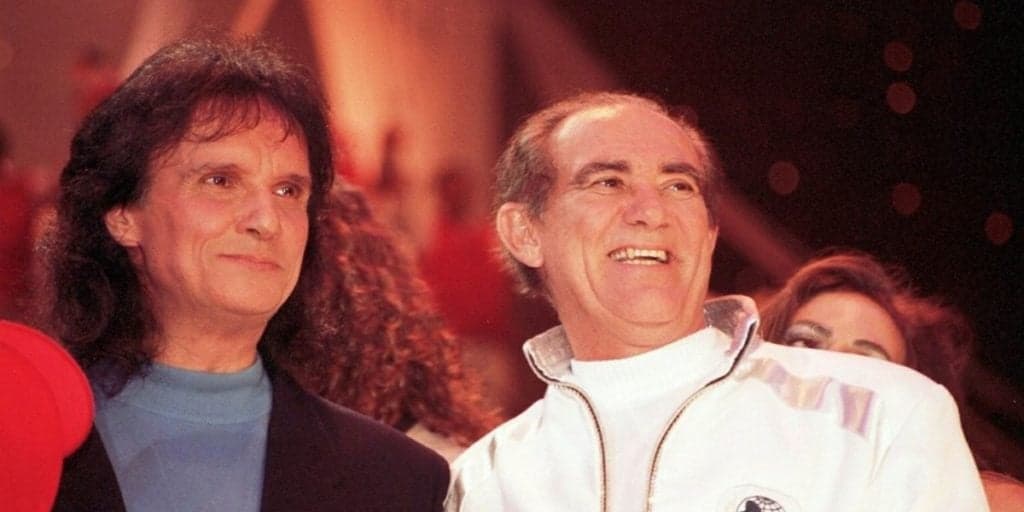 Roberto Carlos expulsa vizinhos, compra bairro e Didi também prova soberania ao vender cidade à Record