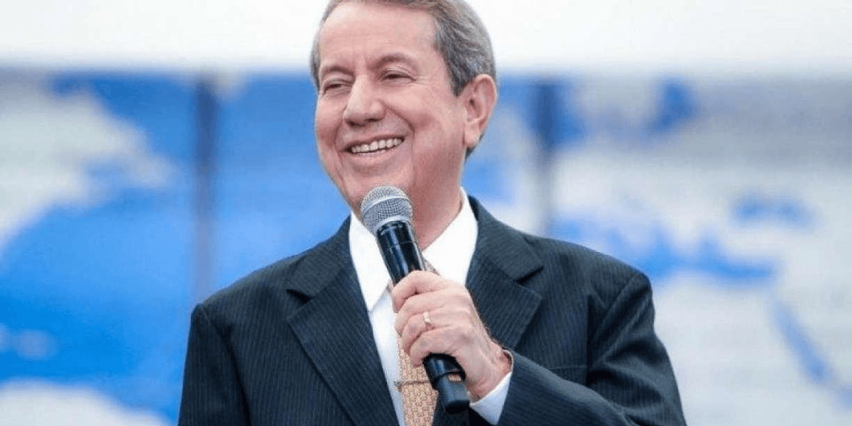R.R. Soares tira o lar de 230 famílias (Foto: Reprodução/Instagram)