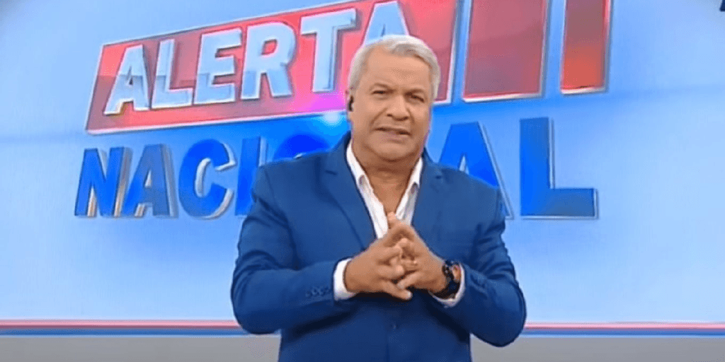 Sikêra surta ao vivo e ofende patrocinadores e afirma: "Aqui tem fila de espera, sai uma entra outra"