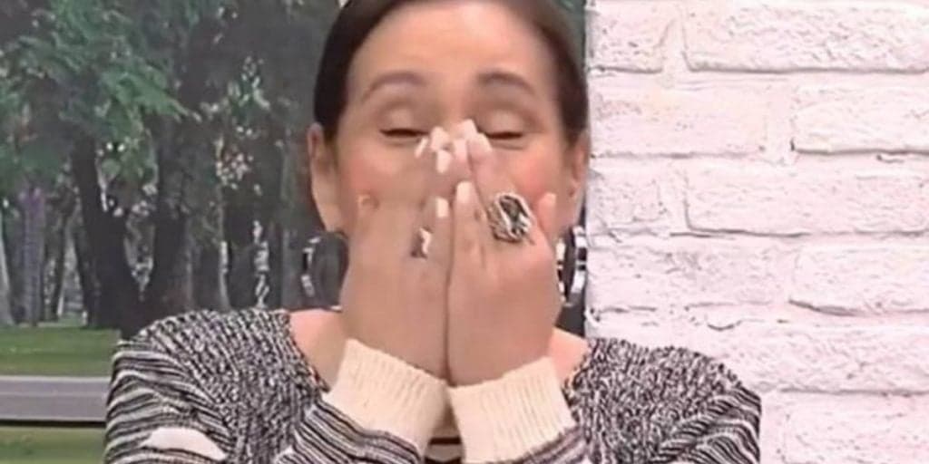 "Pode levar ao óbito", Sonia Abrão paralisa programa, confirma pior notícia e desmorona: "Vamos rezar"