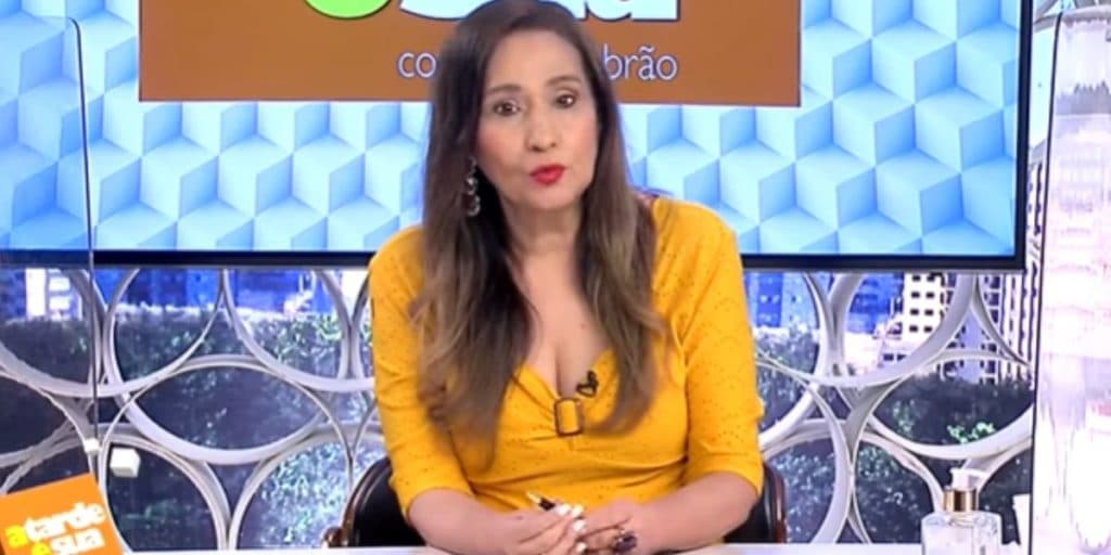 "Tá me irritando", Sonia Abrão não se aguenta, denuncia a Record ao vivo na RedeTV e detona: "Saco cheio"