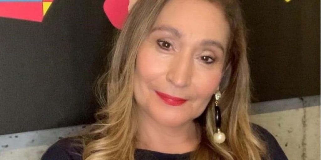 Sonia Abrão vê informação vazar, faz anúncio e confirma apresentação de novo programa: “Finalmente”