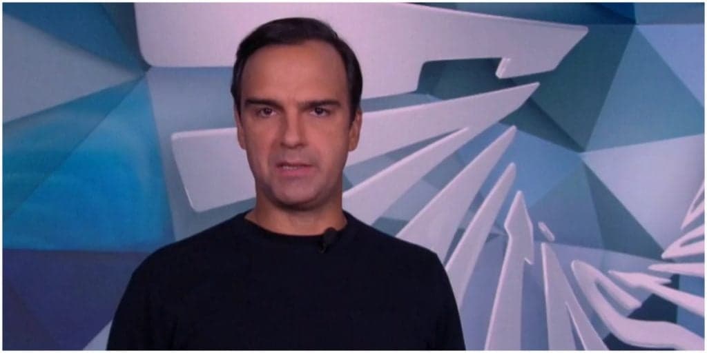 Com substituto escalado no Fantástico, Tadeu Schmidt expõe bastidores da Globo e denuncia: "Passou a perna na gente"