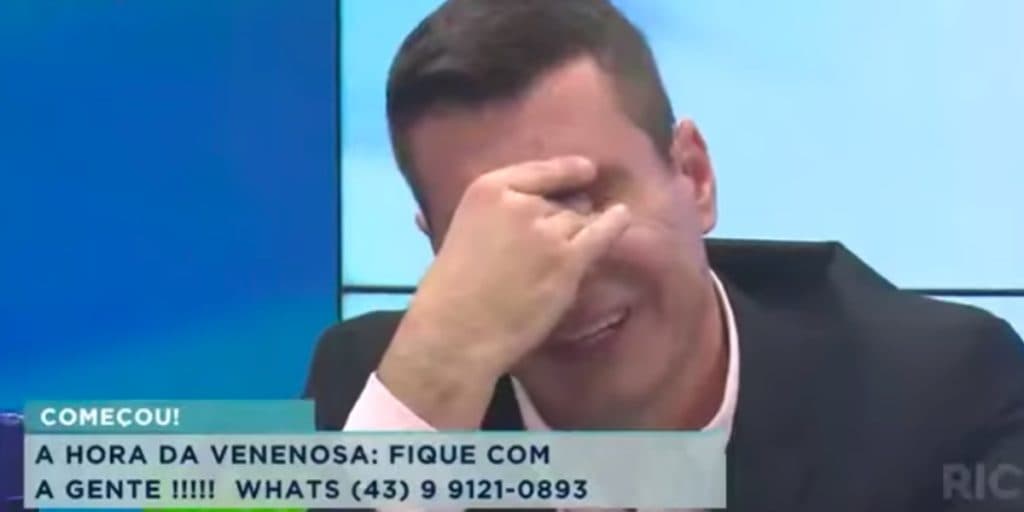 Apresentador recebe notícia ao vivo no Balanço Geral, não segura emoção e desaba em lágrimas: "tem que falar"