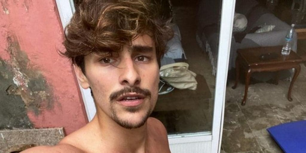 Ex de Sasha, Bruno Montaleone, arranca a cueca e mostra o que a filha de Xuxa perdeu: "Giromba"