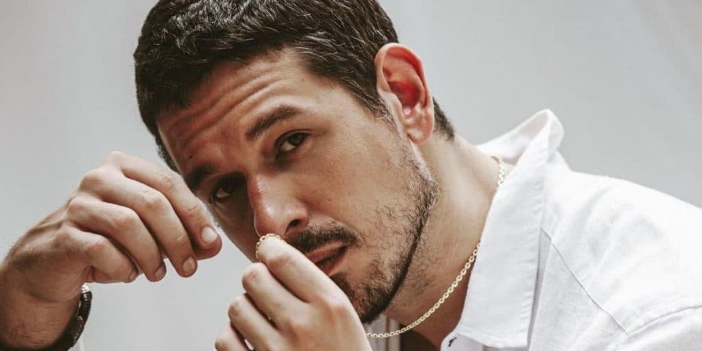 "É um privilégio ter você comigo", João Vicente de Castro assume amor por rapaz e confirma em textão