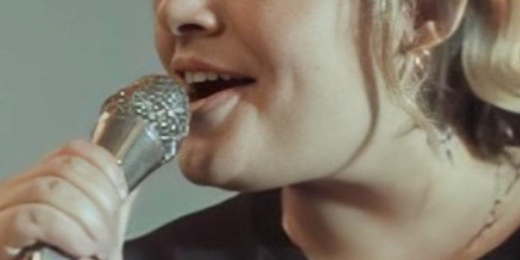 Luto! Cantora sertaneja famosa morre aos 26 anos após contrair grave doença: "nossa estrela não resistiu"