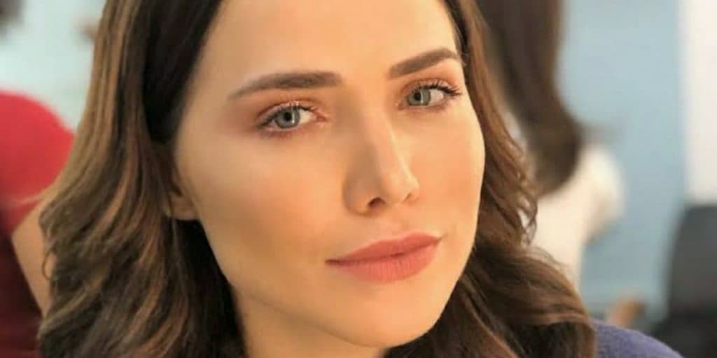 Letícia Colin, atriz da Globo, entra na treta de Tiago Leifert com Ícaro Silva: "Ilusão de domínio"