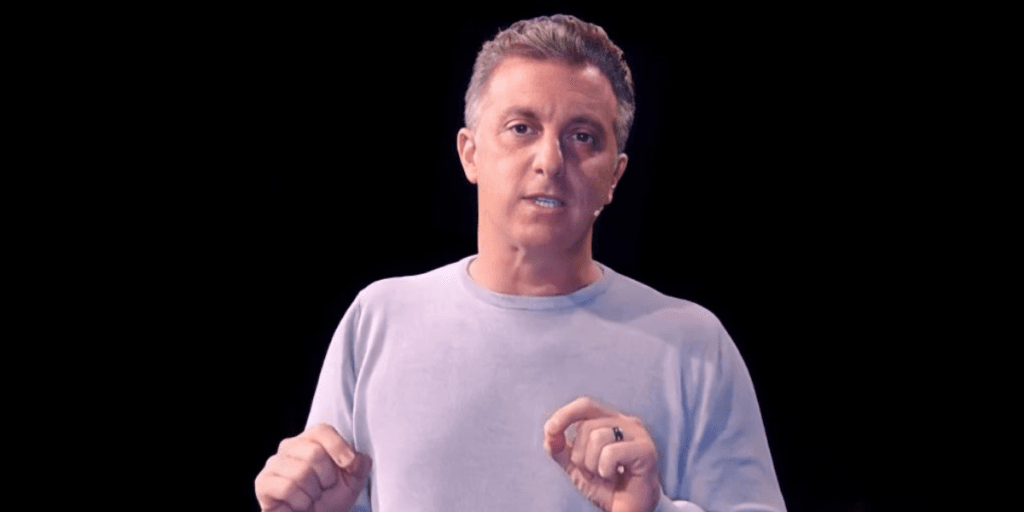 Luciano Huck tem substituto definido, após Globo voltar atrás sobre novo programa aos domingos: "Decidido"