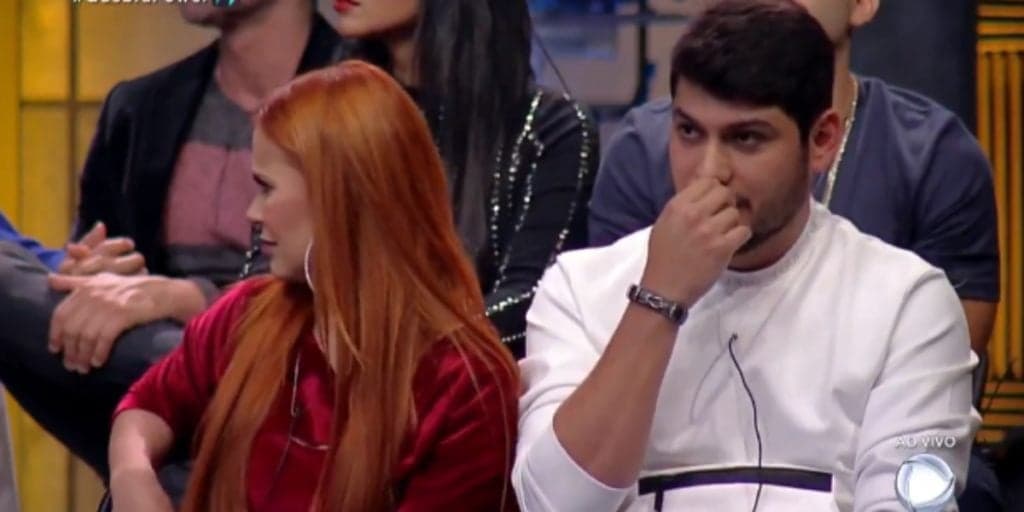 Power Couple tem barraco feio ao vivo, Galisteu se desespera e seguranças são chamados para conter participante