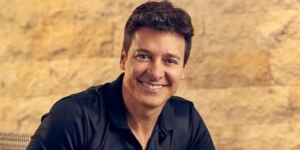Rodrigo Faro dá a volta por cima, cresce cada vez mais e prova que é o principal nome da Record