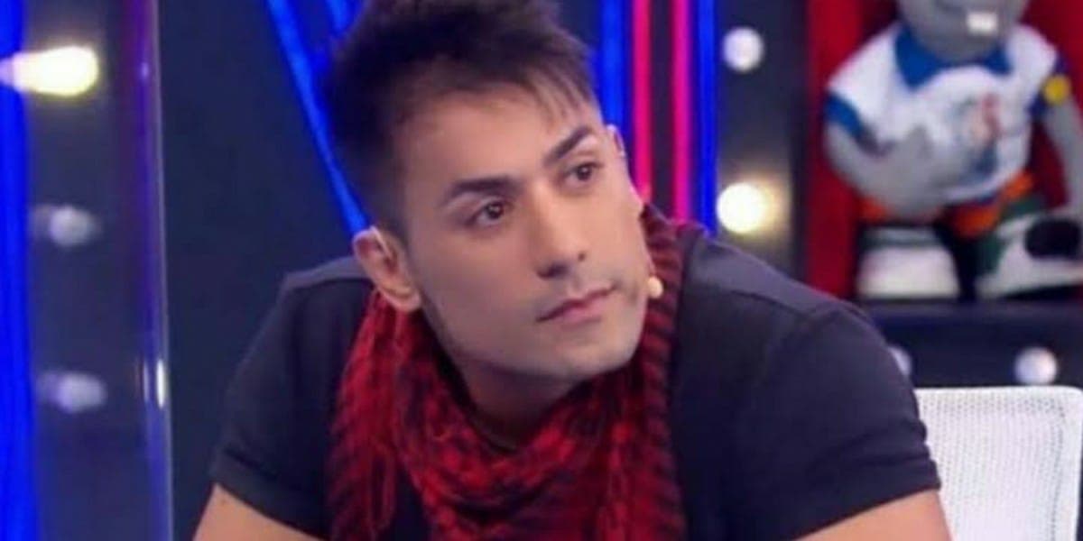 "Estúpida", Fafá de Belém é detonada por cantor sertanejo que aumentou pênis e tem intimidades expostas