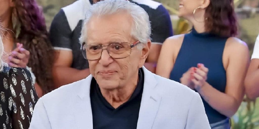 Carlos Alberto perde fenômeno da Praça é Nossa e desaba nos corredores do SBT: "Meus companheiros"