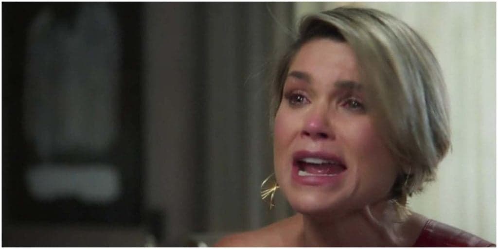 Reta final: Helena sofre acidente brutal ao fugir de Hugo, cai desacordada e notícia trágica é anunciada