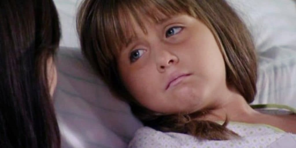 A Vida da Gente - Júlia é internada às pressas com doença séria e médico assusta: "Risco de morte"